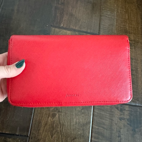 Tumi Red Leather Zip Wallet - Picture 2 of 8